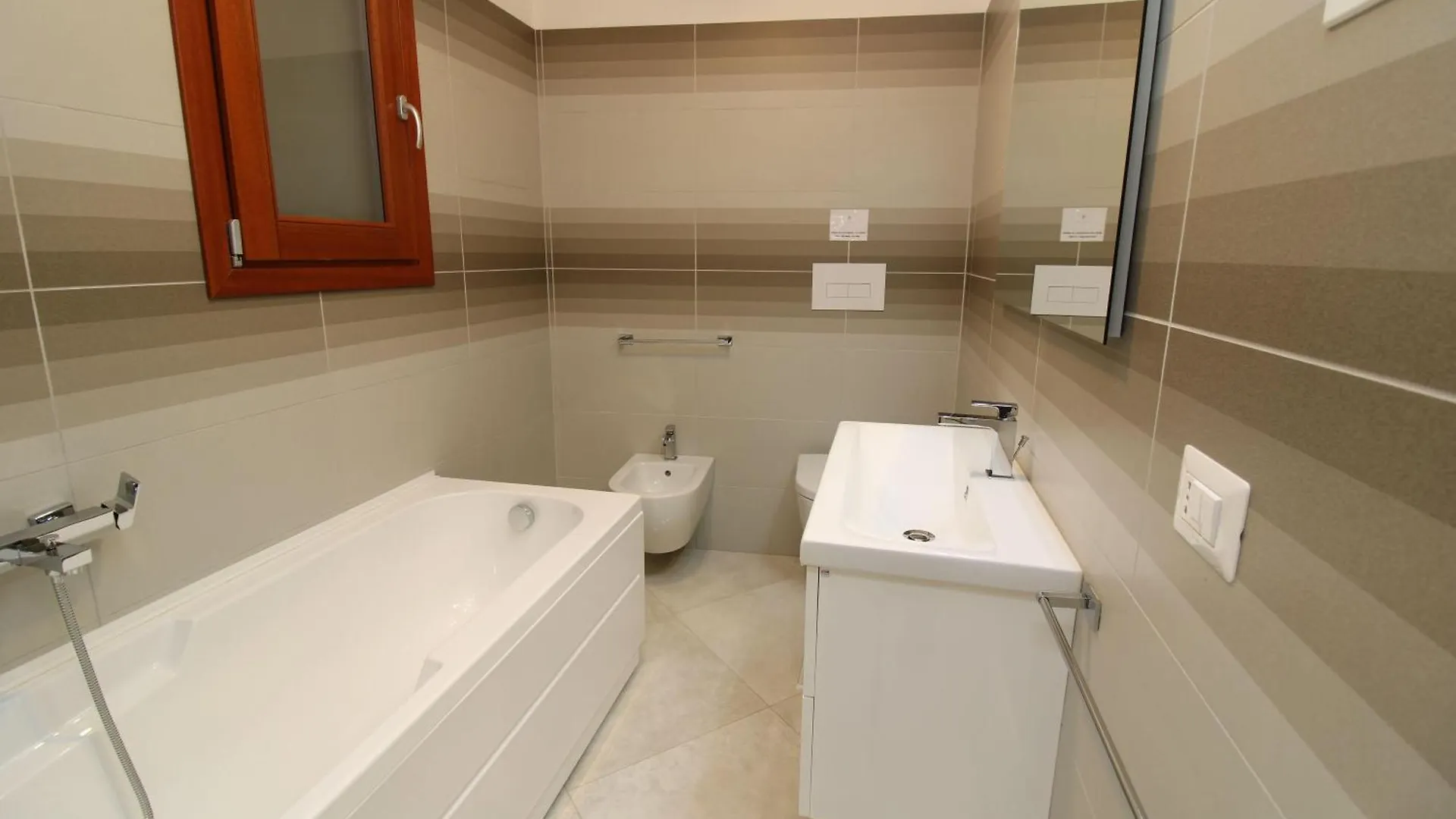 Lejlighed La-Dolce-Vita-Holiday-Home La Caletta